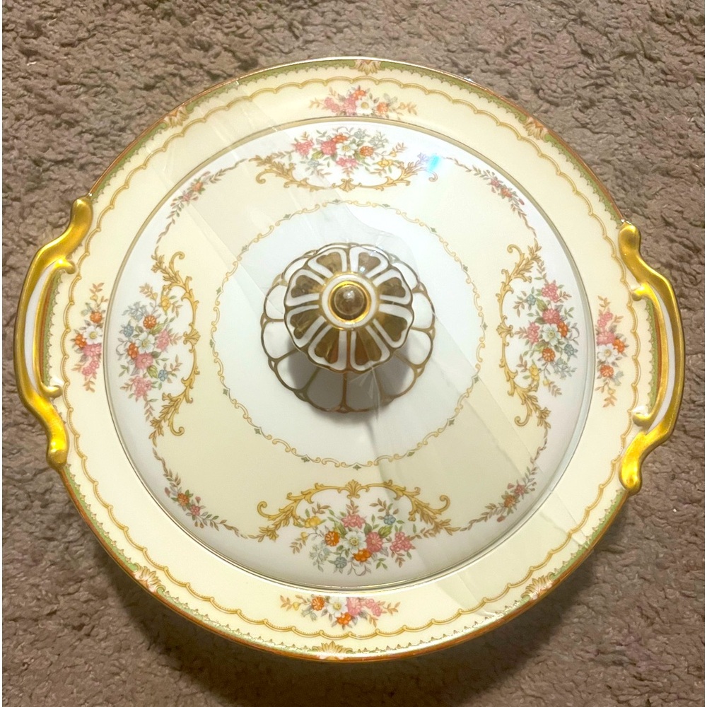 Noritake Bone China round covered dish